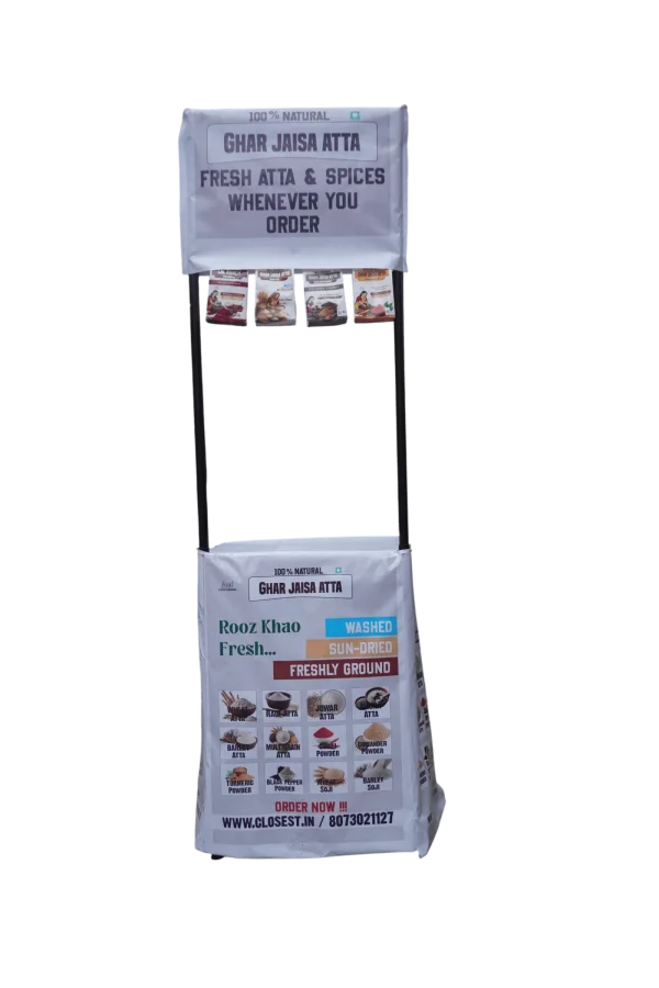 Custom Branding Stand with banner